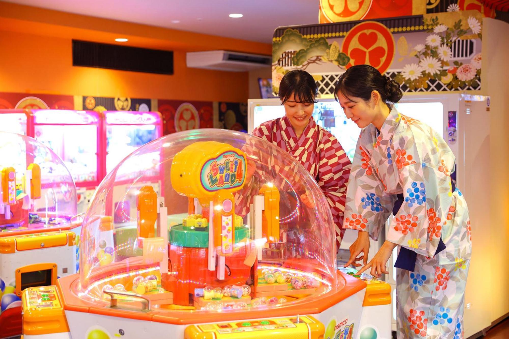 Hotel Ooedo Onsen Monogatari Premium Yamashitaya Kaga  Esterno foto