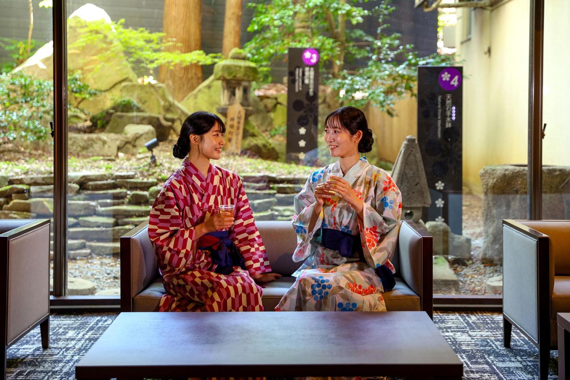 Hotel Ooedo Onsen Monogatari Premium Yamashitaya Kaga  Esterno foto