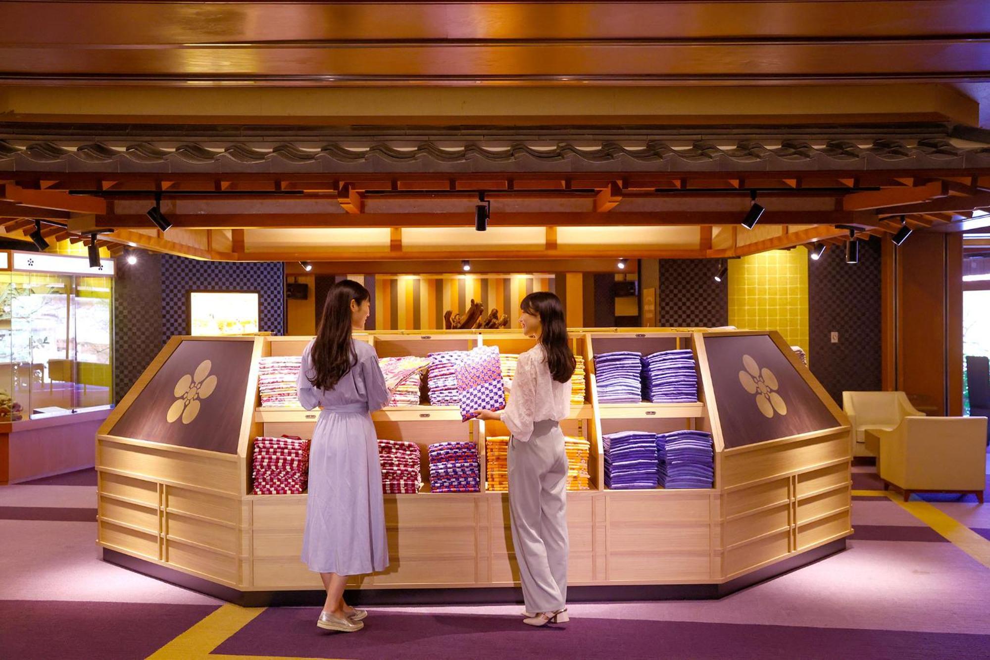 Hotel Ooedo Onsen Monogatari Premium Yamashitaya Kaga  Esterno foto